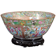 Early 19th Century Rose Mandarin Bowl