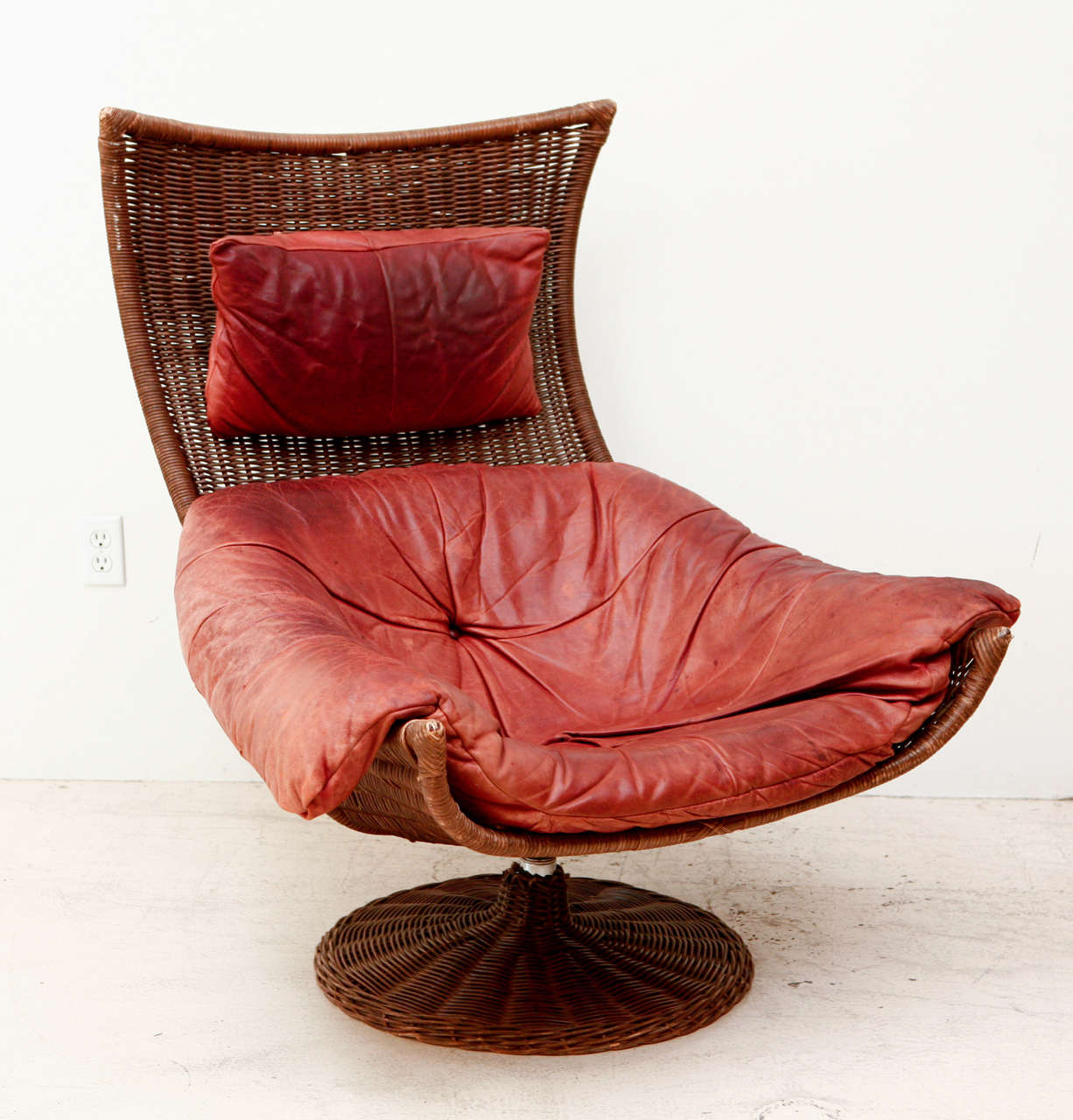 Gerard van den Berg Leather & Rattan Swivel Lounge Chair. Beautifully worn original brown leather.