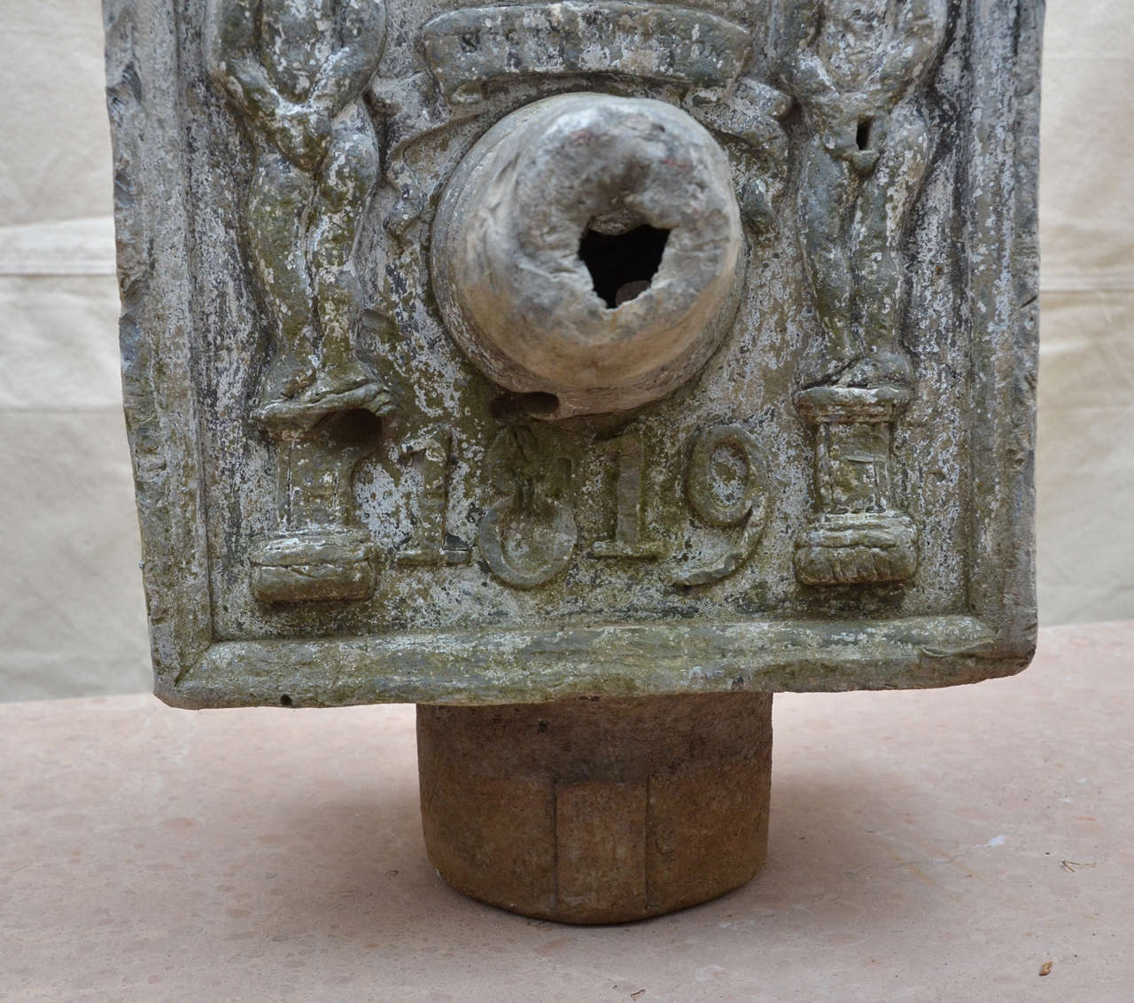 English Solid Lead Tudor Style Down Spout, Dated 1819 In Good Condition For Sale In Southampton, NY