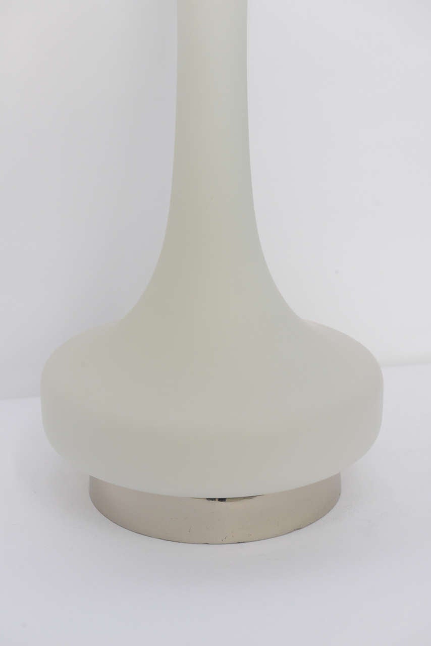 Mid-20th Century 1960s, Modern Satin Glass Chrome Laurel Table Lamp