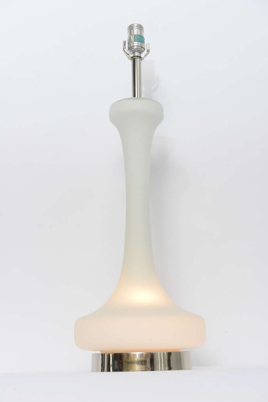 1960s, Modern Satin Glass Chrome Laurel Table Lamp 4