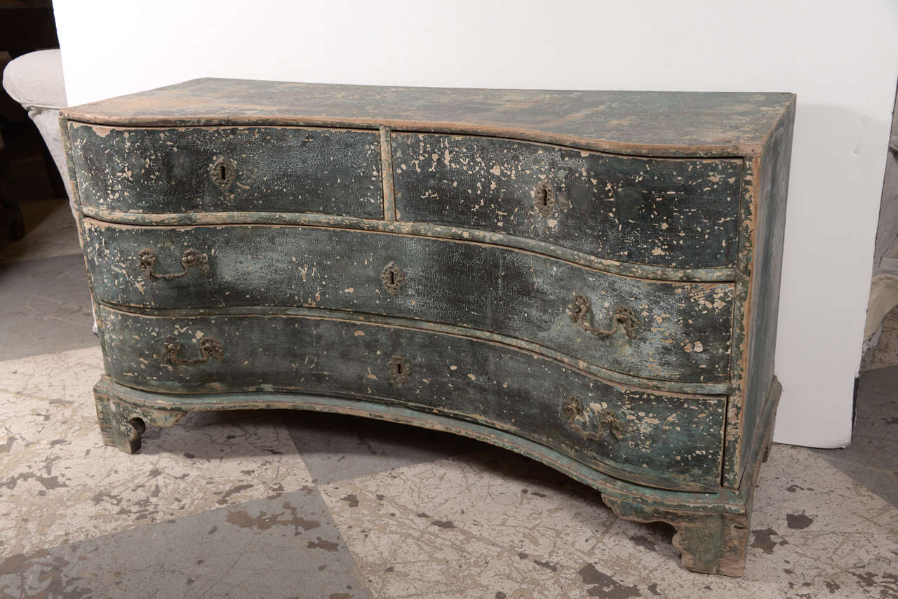 Handsome 18th century Swedish painted chest, curved form scraped to original paint.