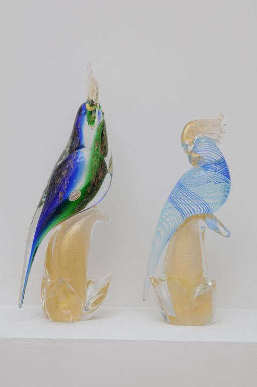Original Price  $1900.00 reduced to $1200.00.    Fabulous pair of Murano birds with original label. The taller bird (15