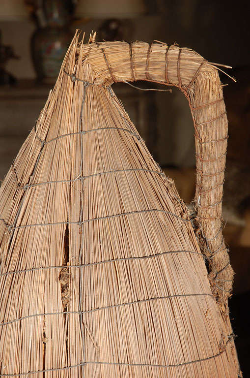 Handcrafted Thatched Beehive (Unbekannt) im Angebot