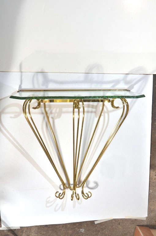Italian Brass Console with a Chiseled Glass Top In Excellent Condition In Dallas, TX