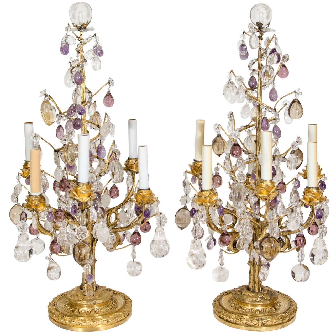 Paar prächtige antike Bagues-Lampen aus vergoldeter Bronze und Bergkristall im Louis-XVI.-Stil
