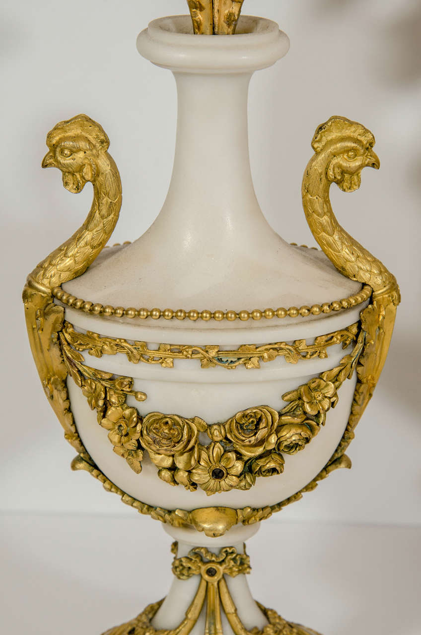 Antique French Louis XVI Style Gilt Bronze and White Marble Lyre Form Clock Set For Sale 2