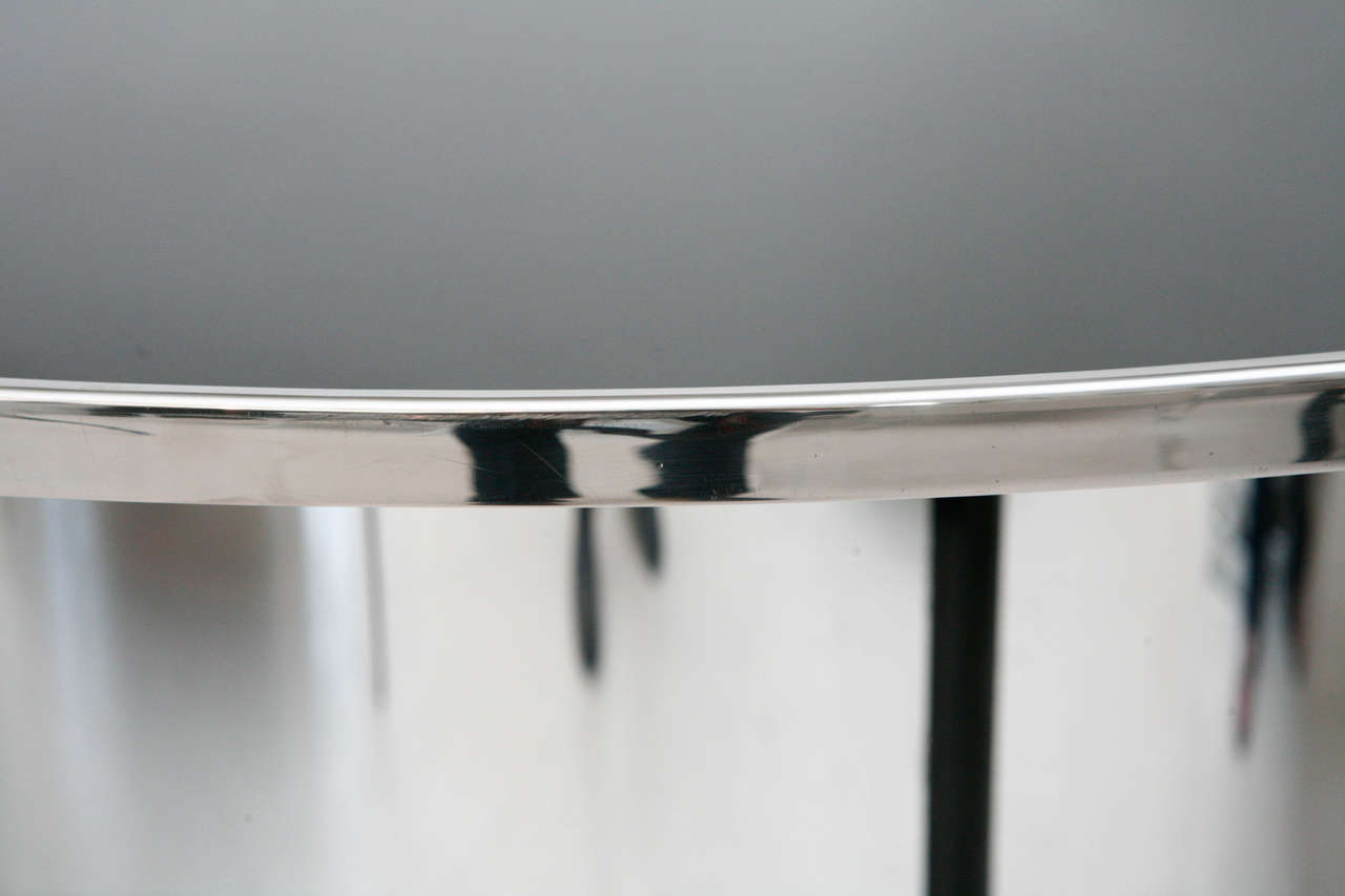 Late 20th Century Round Black Glass and Chrome Pedestal Table