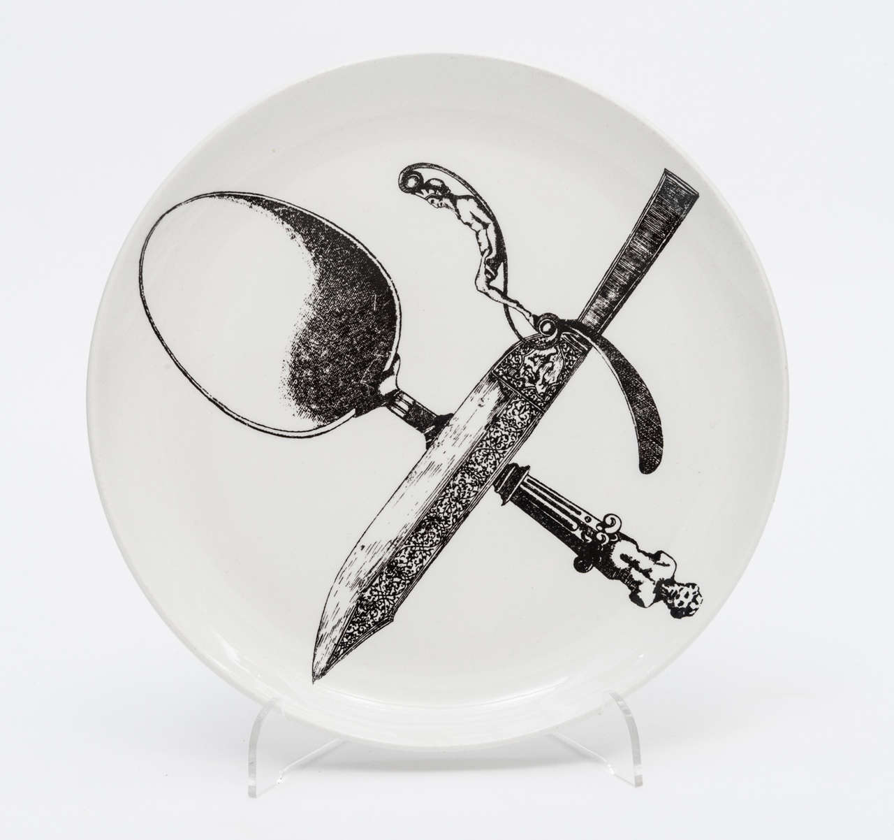 Early Set of Six Plates by Piero Fornasetti In Excellent Condition In Macclesfield, Cheshire
