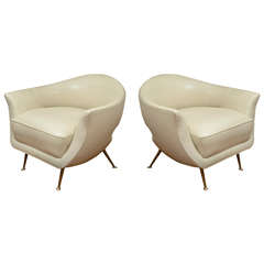 Pair of Petite Leather Armchairs with Splayed Brass Feet by Guglielmo Ulrich