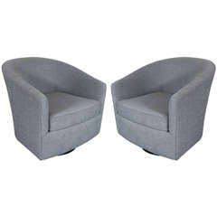 Chic and Sophisticated Pair of Milo Baughman Swivel Chairs