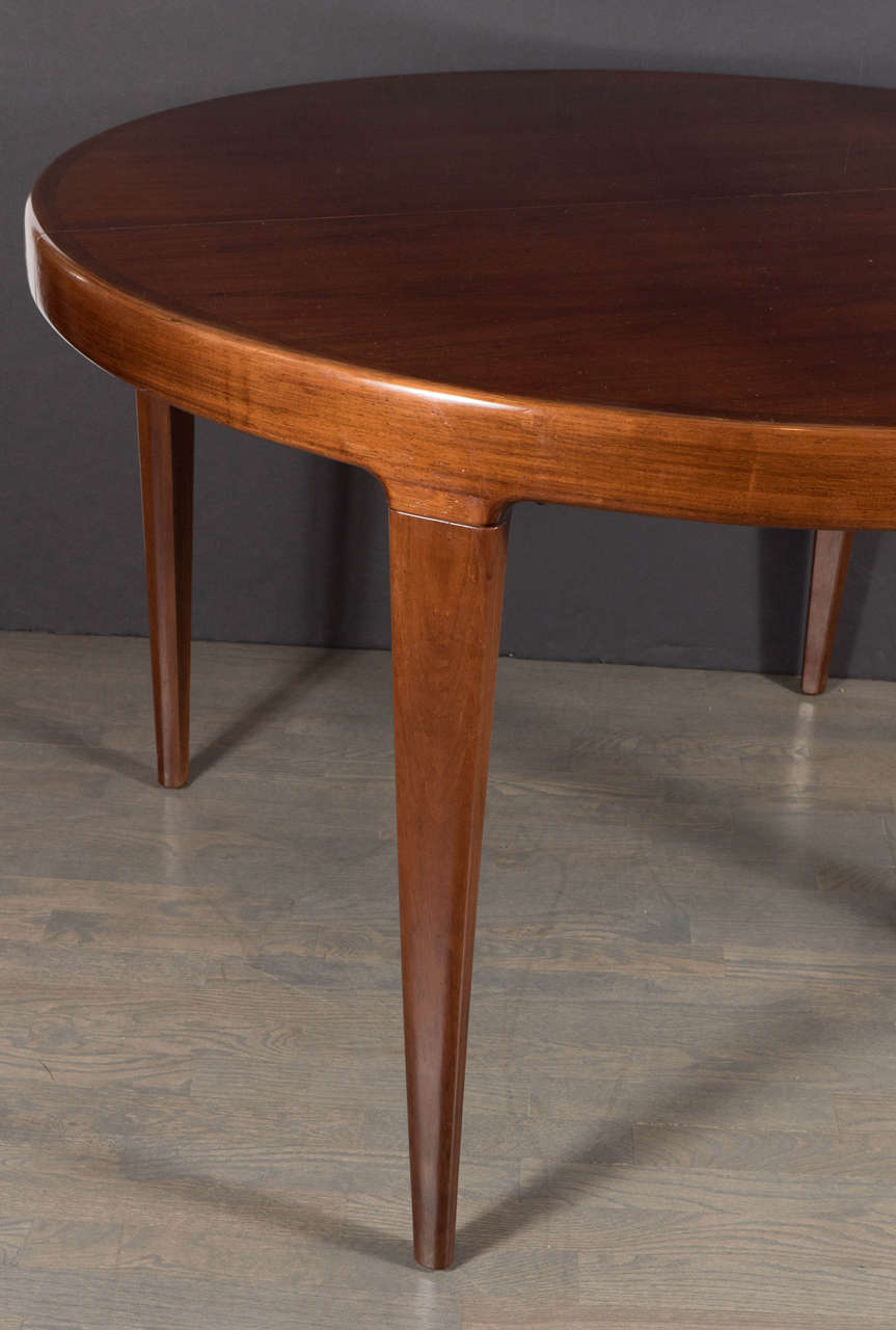 American Mid-Century Modernist Extension Dining Table in the Manner of  Vladimir Kagan