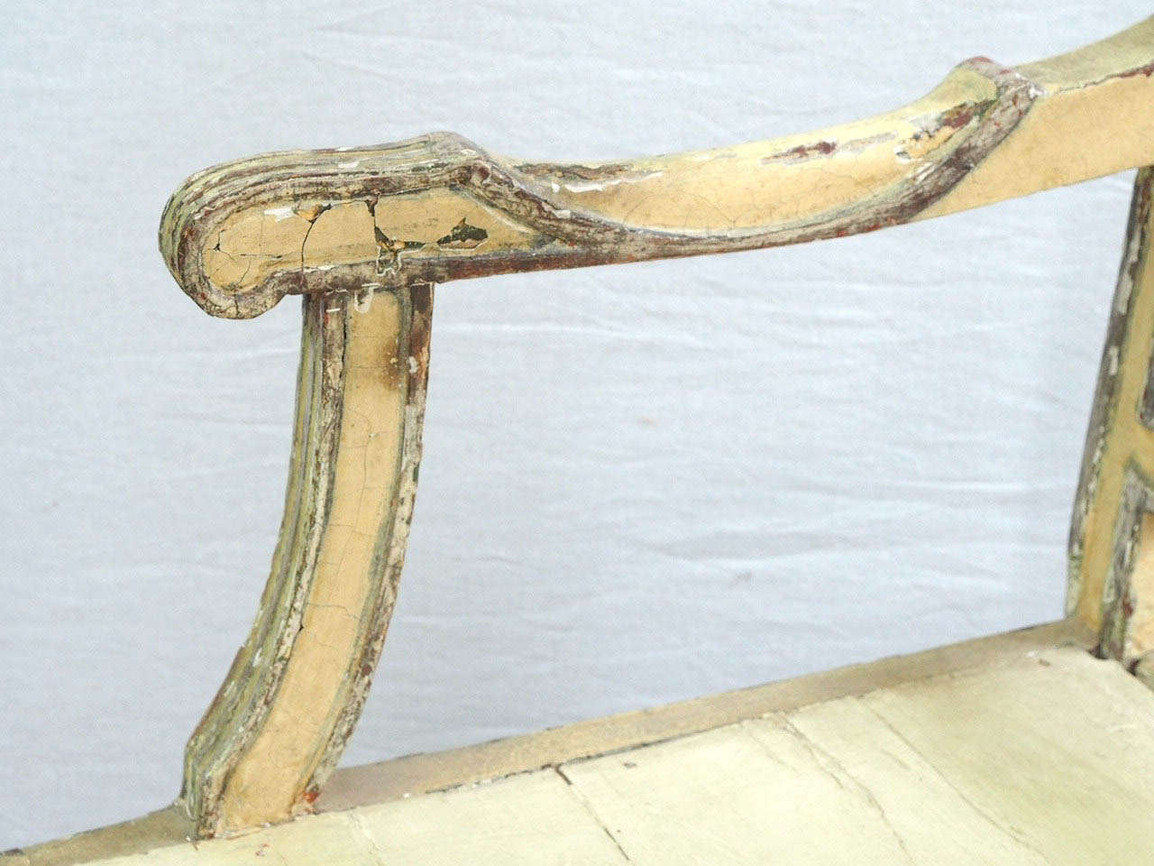 18th Century Painted Italian Bench In Excellent Condition For Sale In New Orleans, LA