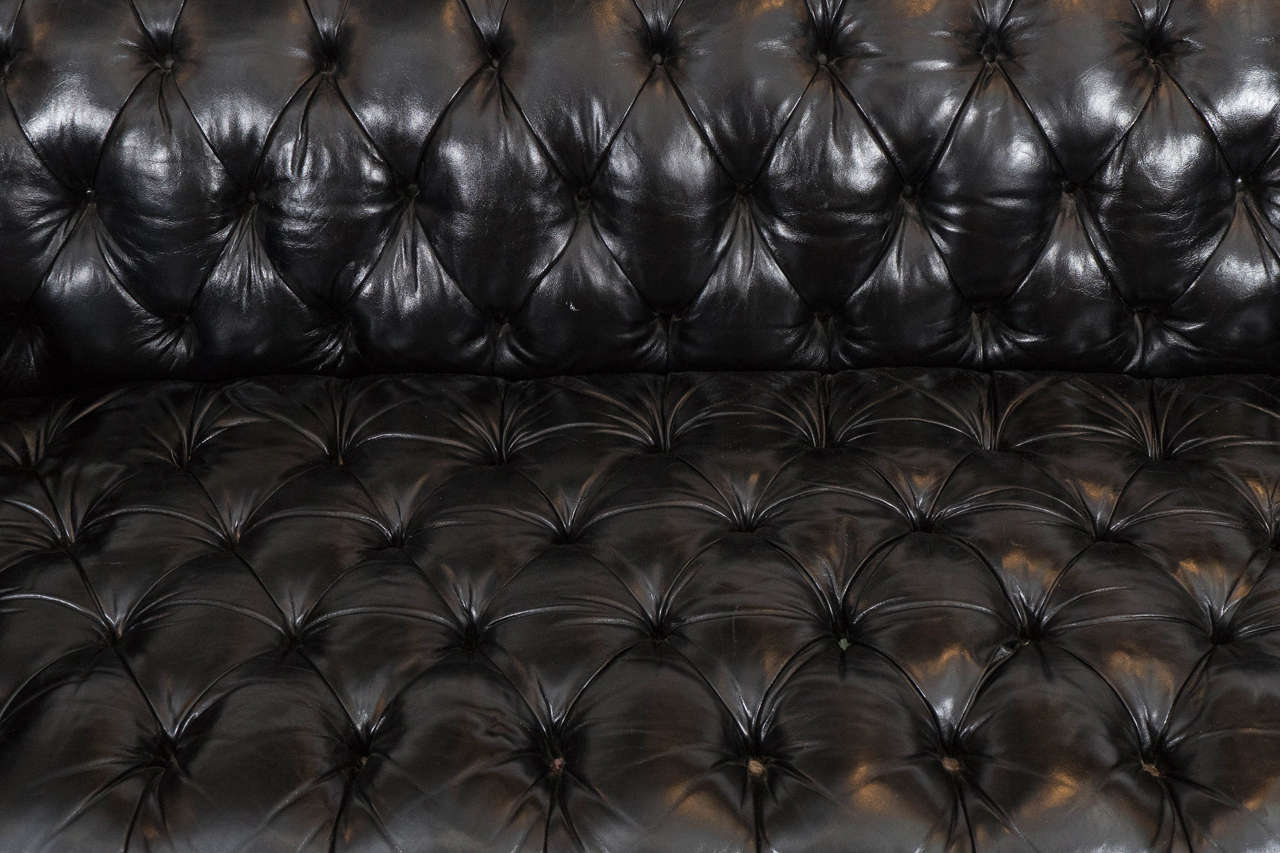 chesterfield sofa black leather