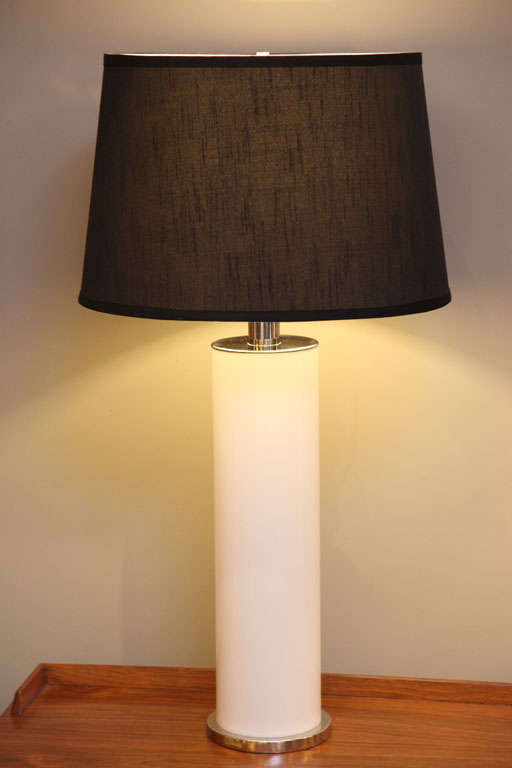 Sleek Italian Nickel and Acrylic Column Table Lamps In Excellent Condition In Miami, FL