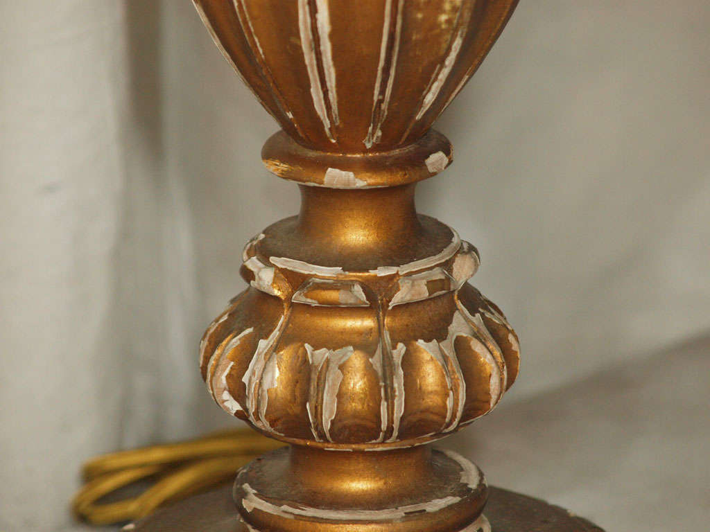 Italian Carved Giltwood Lamp 3