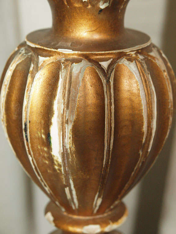 Italian Carved Giltwood Lamp 6