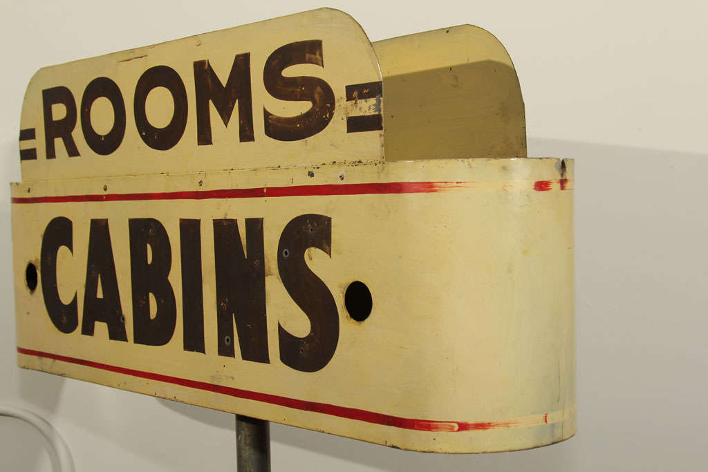 Rooms and Cabins Sign In Good Condition In Seattle, WA