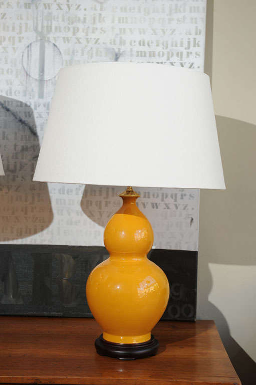 Pair of Golden Yellow Ceramic Lamps For Sale 1