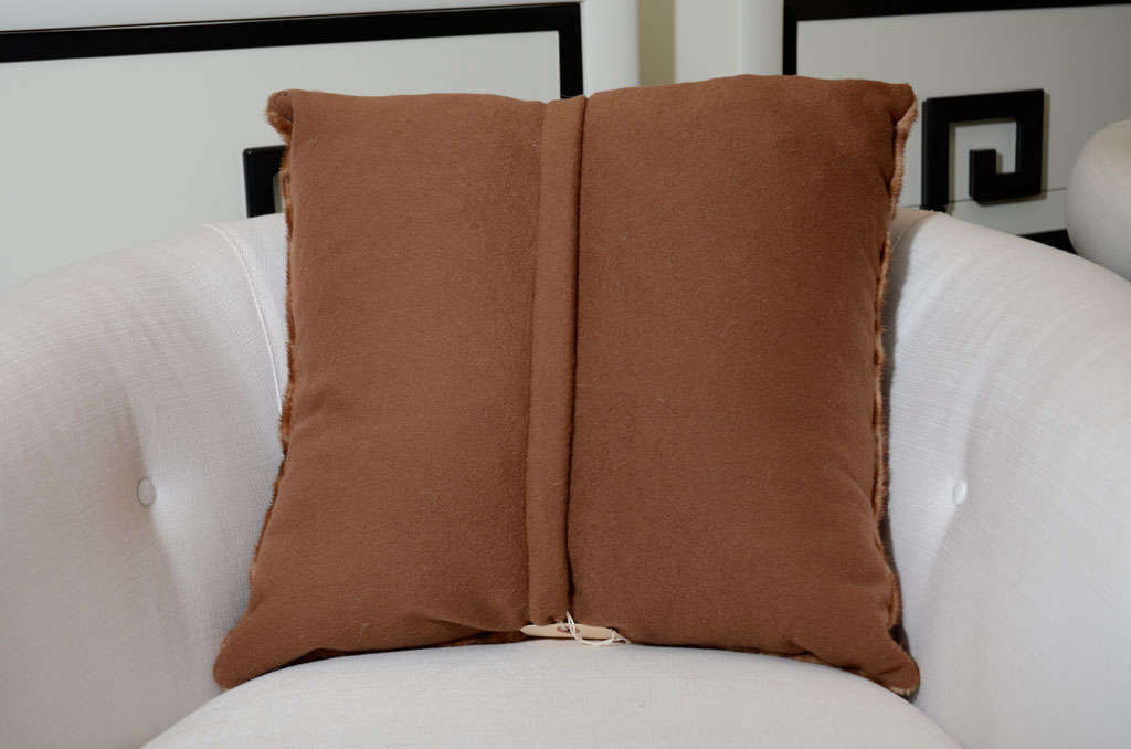Caramel Sheared Mink Pillow In Excellent Condition In New York, NY