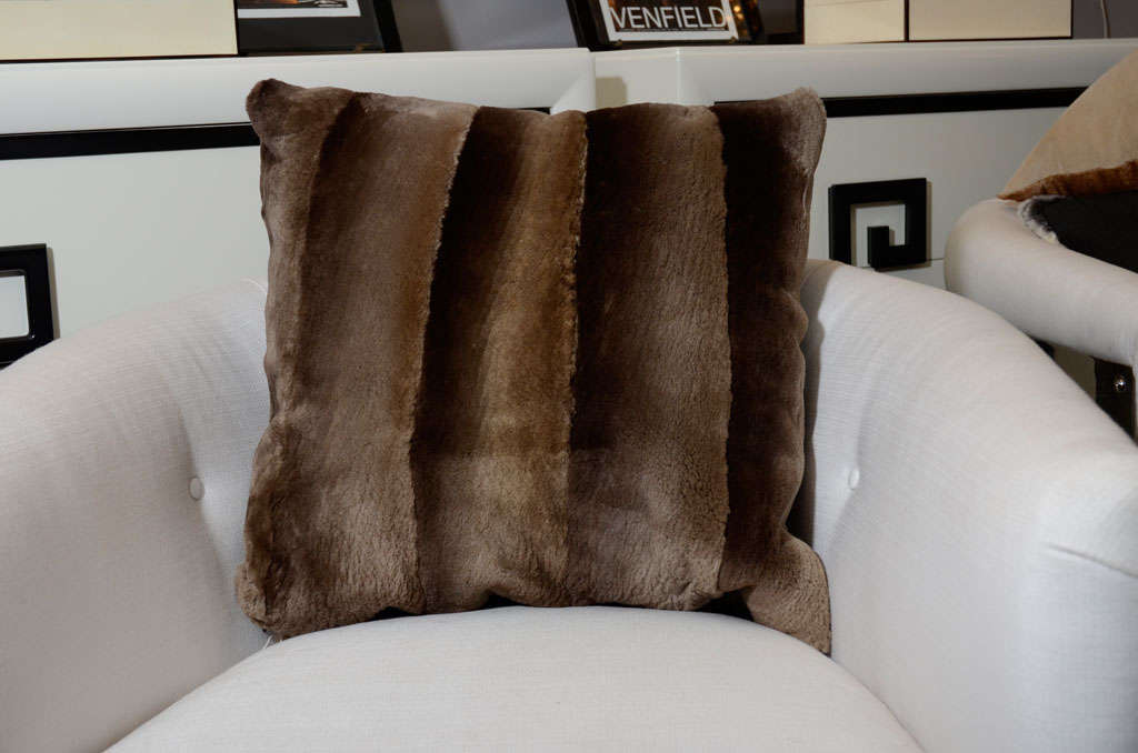 Sheared Beaver Pillow In Excellent Condition In New York, NY