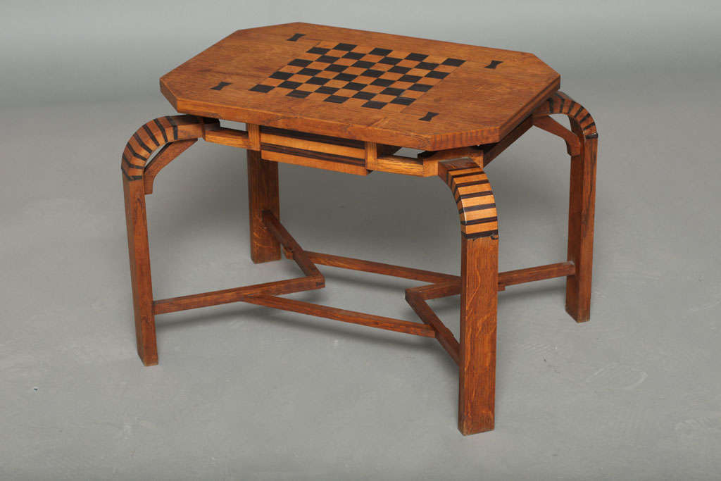 Einzigartiger künstlerischer Couchtisch