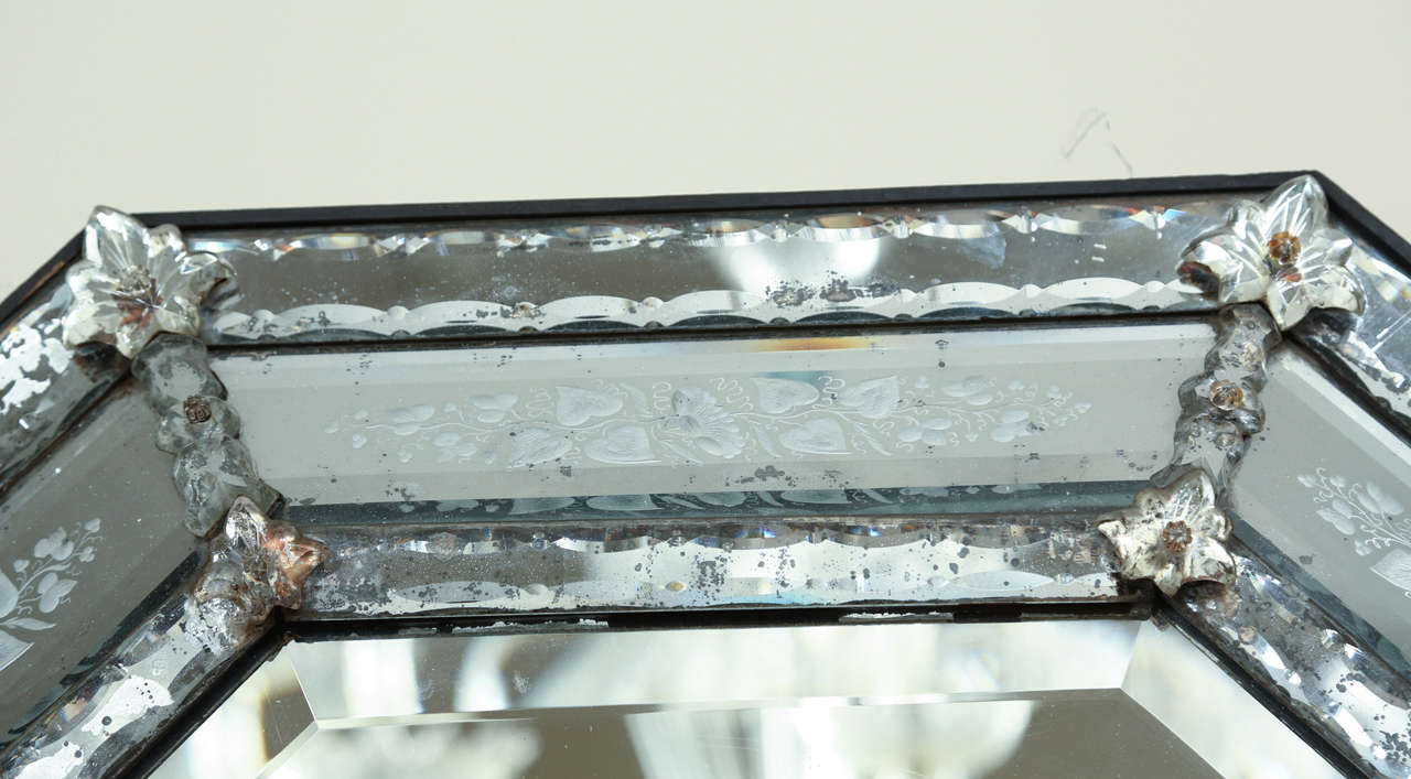 mercury in mirrors