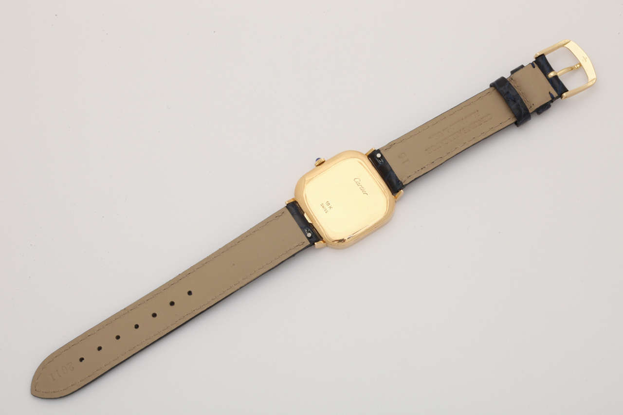 Large Cartier 18k Gold Soft Square Watch In Excellent Condition In New York, NY