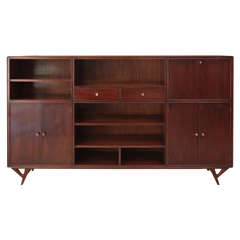 Italian Mid-Century Modern Mahogany Sideboard in the Manner of Ico Parisi