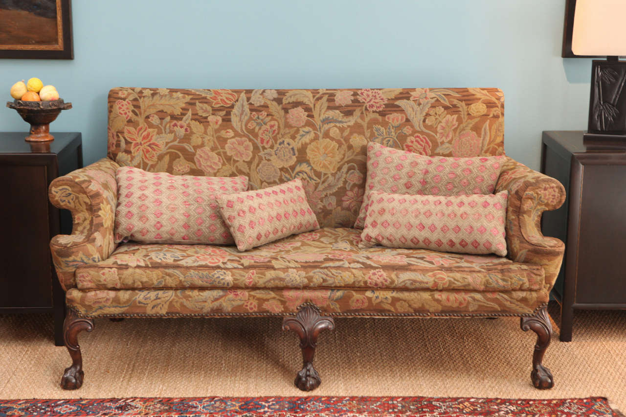 American 1920s Chippendale Style Settee with Needlepoint Upholstery For Sale