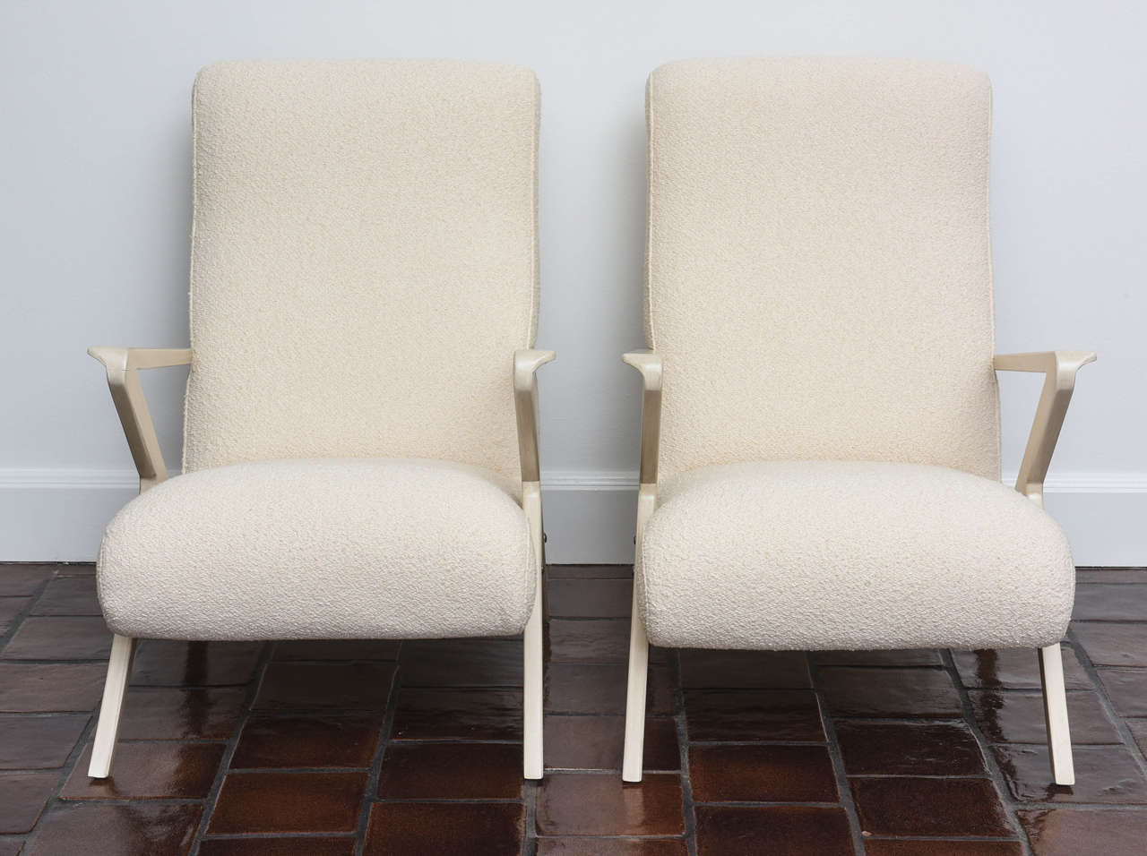 Pair of Italian 1950s Lounge Chairs in the Manner of Vito Latis