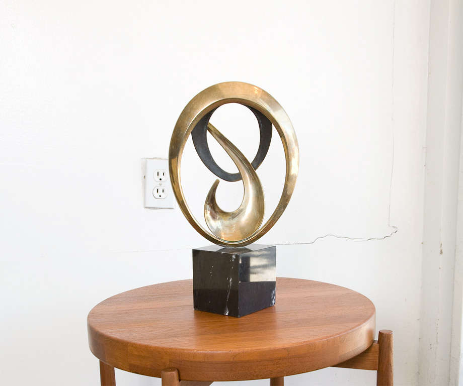 Nice abstract sculpture by Bob Bennett, signed and numbered 15/50, dated 89.