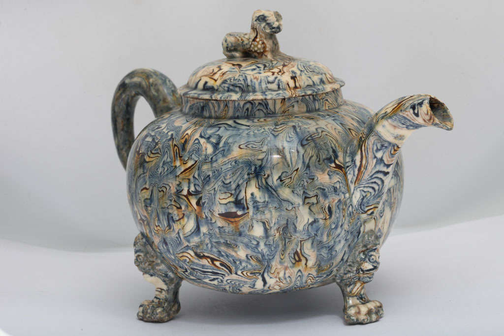 A Rare English Solid Agate Pottery Teapot In Excellent Condition In New York, NY