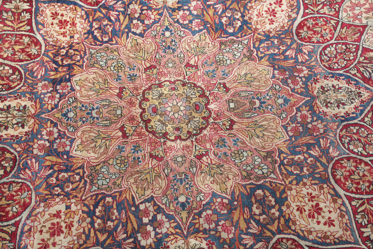 Antiker persischer Mahan-Kermanshah-Teppich aus den 1880er Jahren, 11' x 17' (Wolle) im Angebot