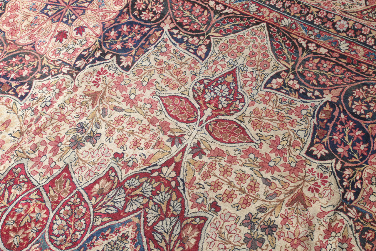 Antiker persischer Mahan-Kermanshah-Teppich aus den 1880er Jahren, 11' x 17' im Angebot 1