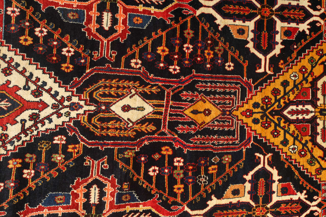 Antique 1890s Persian Bakhtiari Zelesultan Rug by Master Weaver Ardal, Oversized For Sale 2