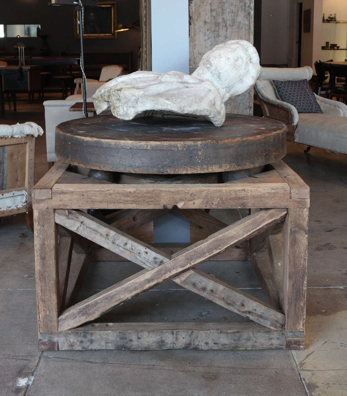 Massive French Sculptor's Stand , 18th c. In Good Condition In Los Angeles, CA