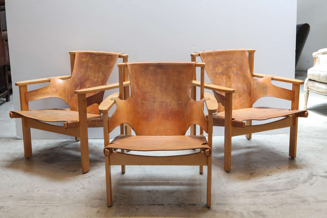 produced in 1957 , this is acking's most iconic design. hands down one of the most comfortable scandinavian chairs . beautifully patinated leather and oak frames.
*chairs can be sold individually.