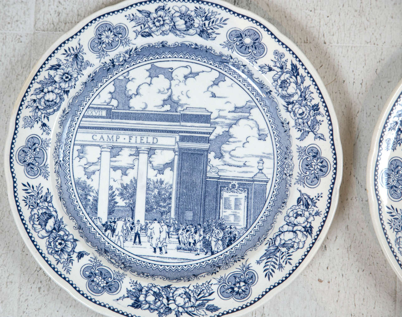 vintage wedgwood plates