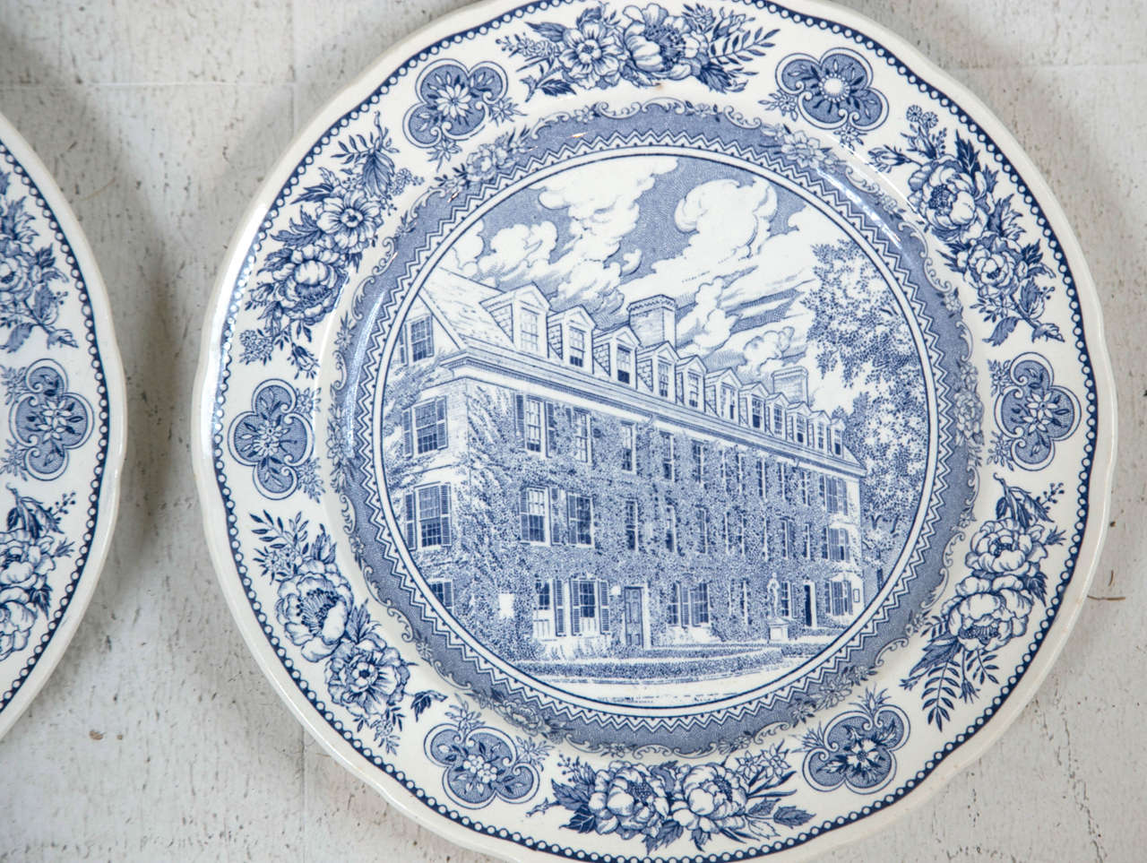 Set of Eight Vintage Wedgwood Yale Plates In Excellent Condition In Stamford, CT
