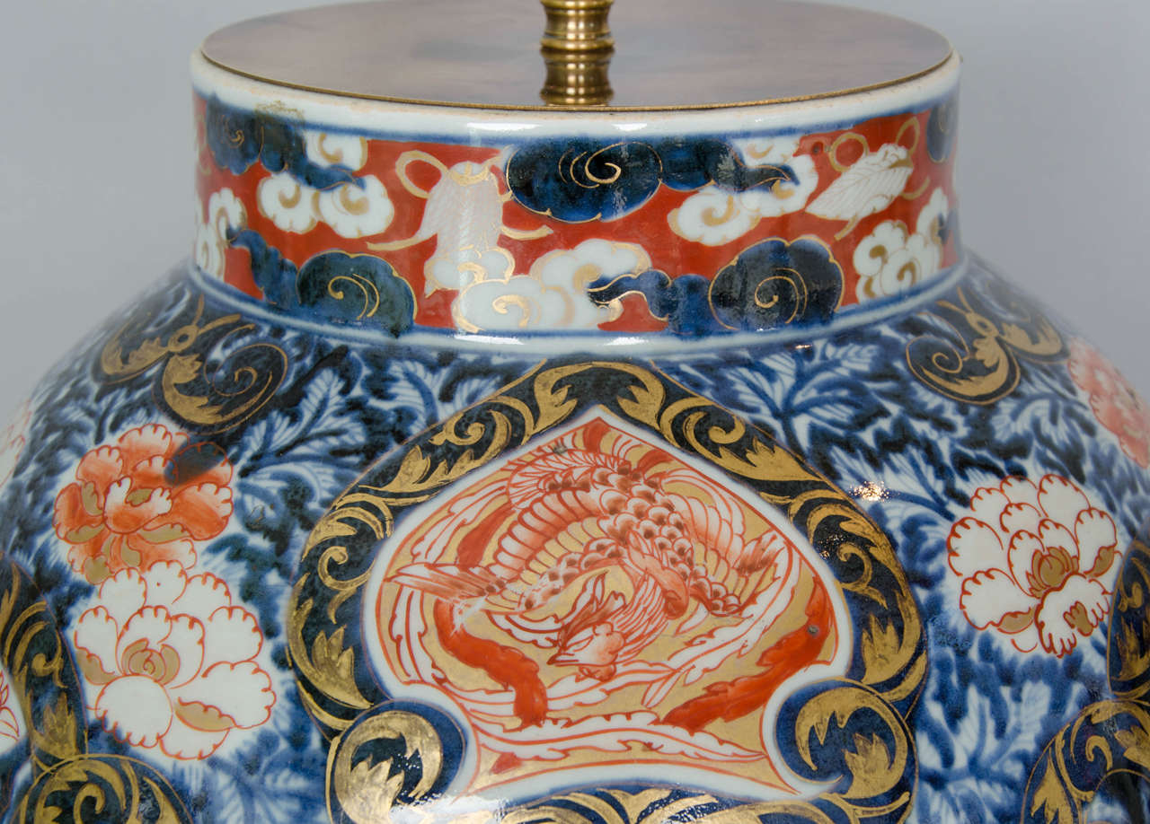 Japanese Imari Porcelain Vase Lamped, circa 1700 For Sale 2