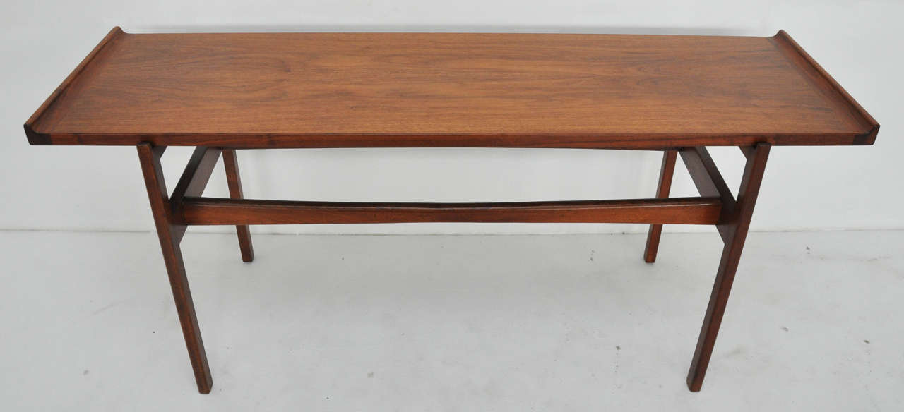 risom console table
