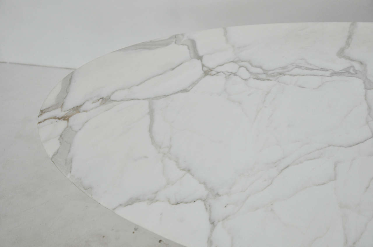 Eero Saarinen Oval Marble Dining Table At 1stDibs