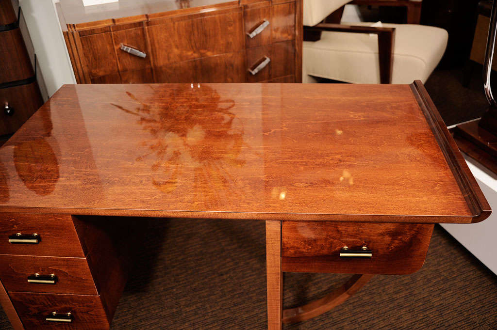 American Art Deco Desk Attributed to Gilbert Rohde for Kohler For Sale 1