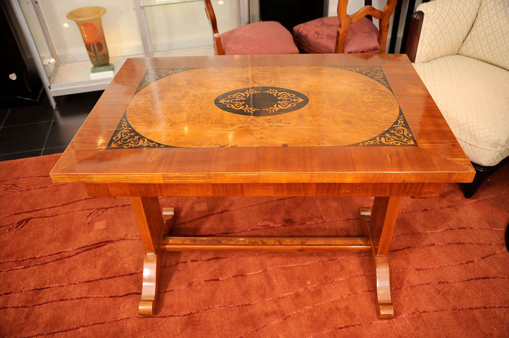 Biedermeier Game Table In Good Condition For Sale In Pompano Beach, FL
