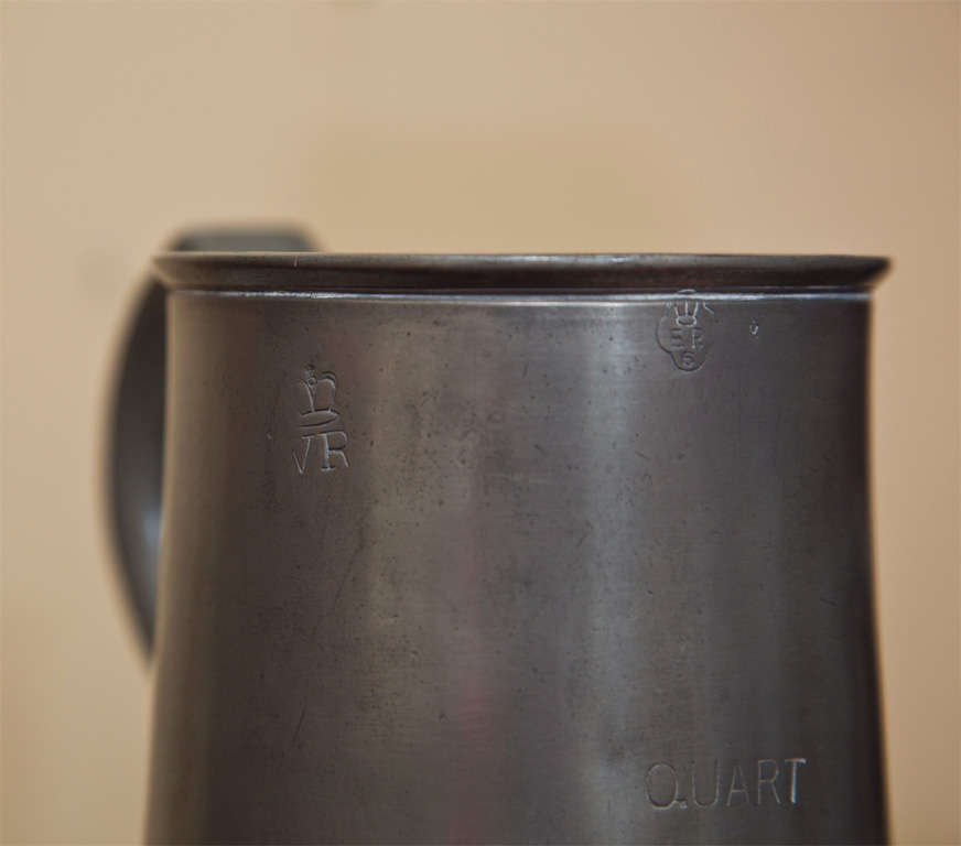 Set Of Three Graduated Pewter Tankards, James Yates For Sale 2