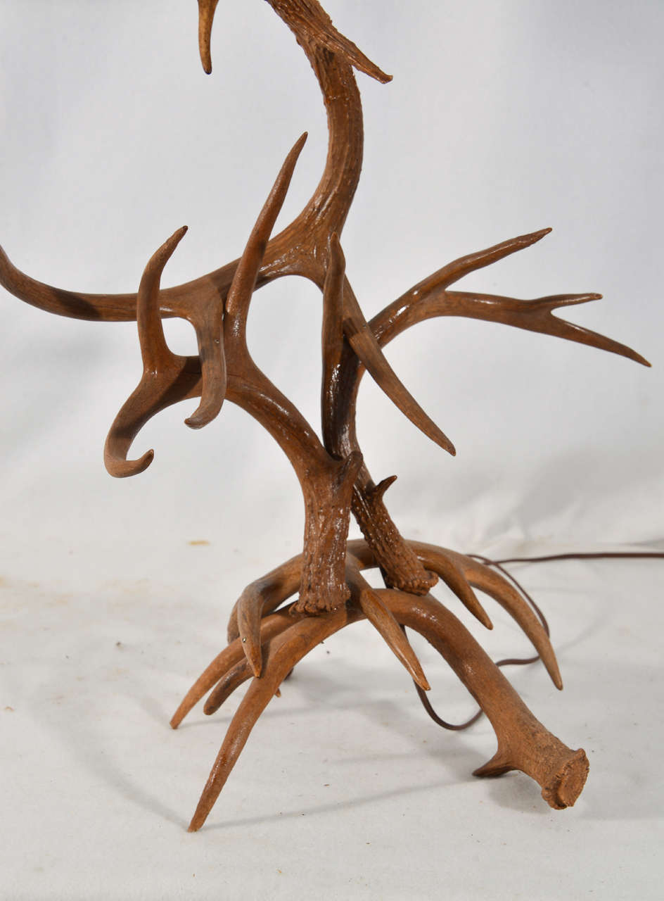 Late 20th Century Custom-Made Deer Horn Table Lamp