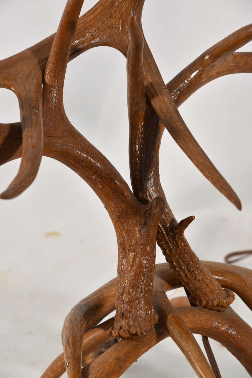 Custom-Made Deer Horn Table Lamp 2