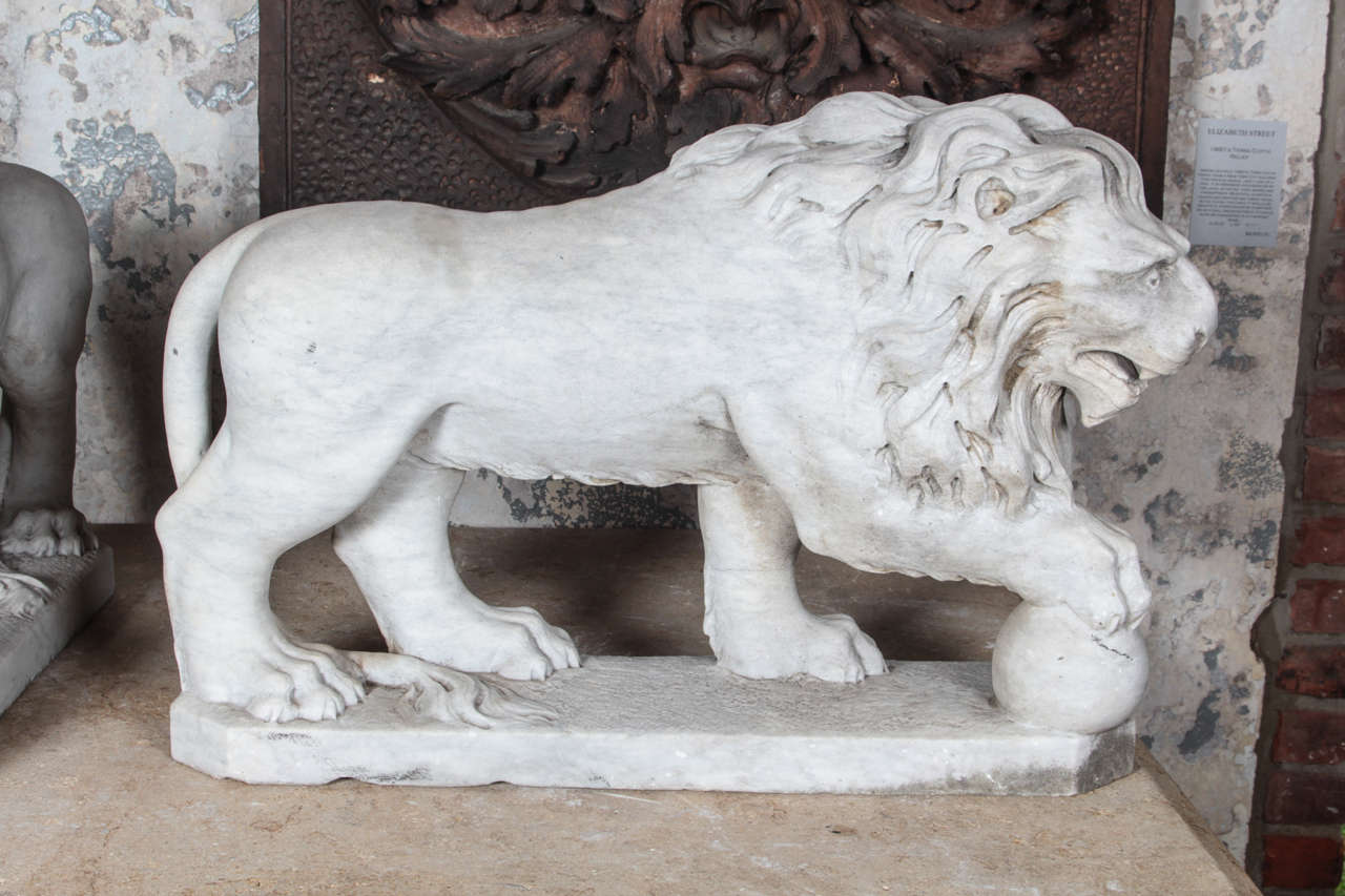 19th Century Pair of Italian Marble Lions