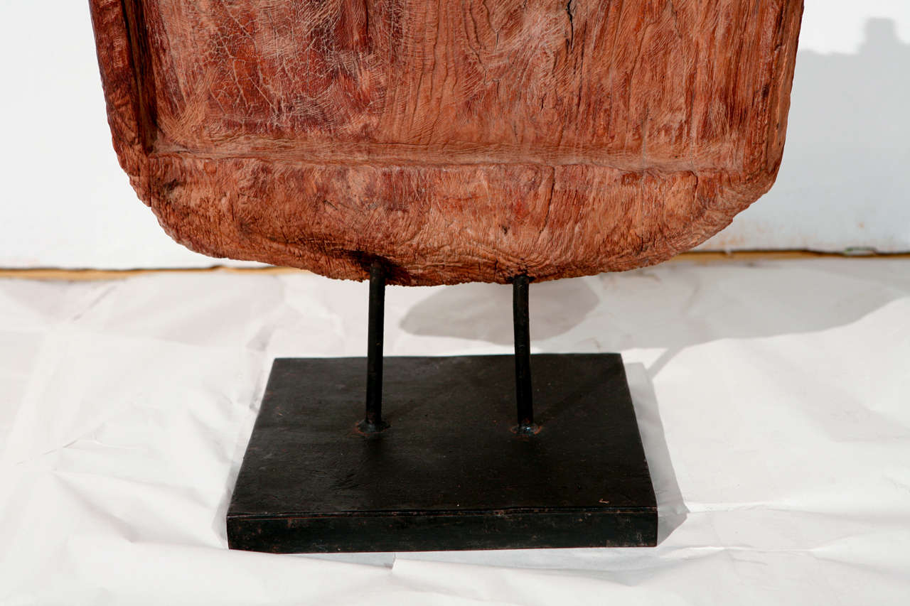 Moderne Sculpture asiatique vintage en bois taillé à la main en vente